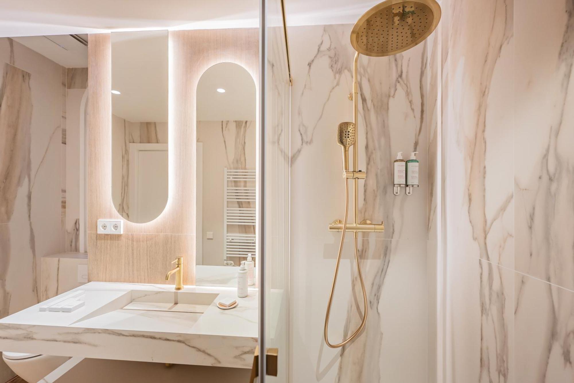 Diagonal Suites By Sweett Barcellona Esterno foto